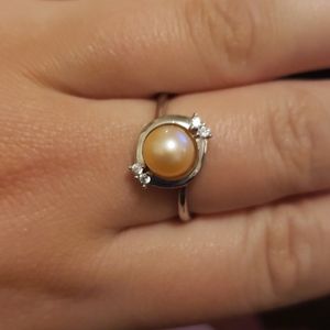 Vantel pearls ring